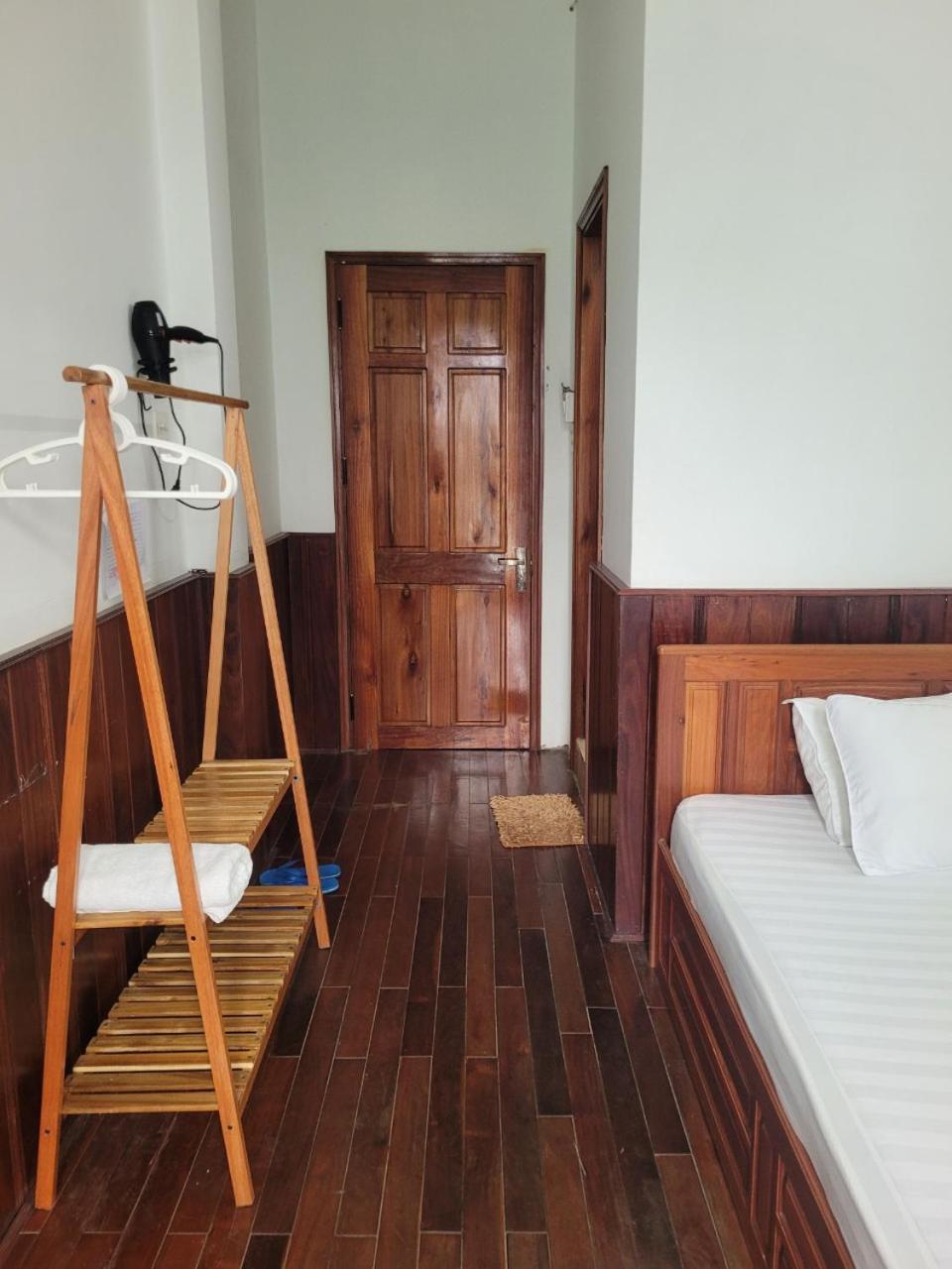 Hostel Ngoc Lien Tuy Hoa Bagian luar foto