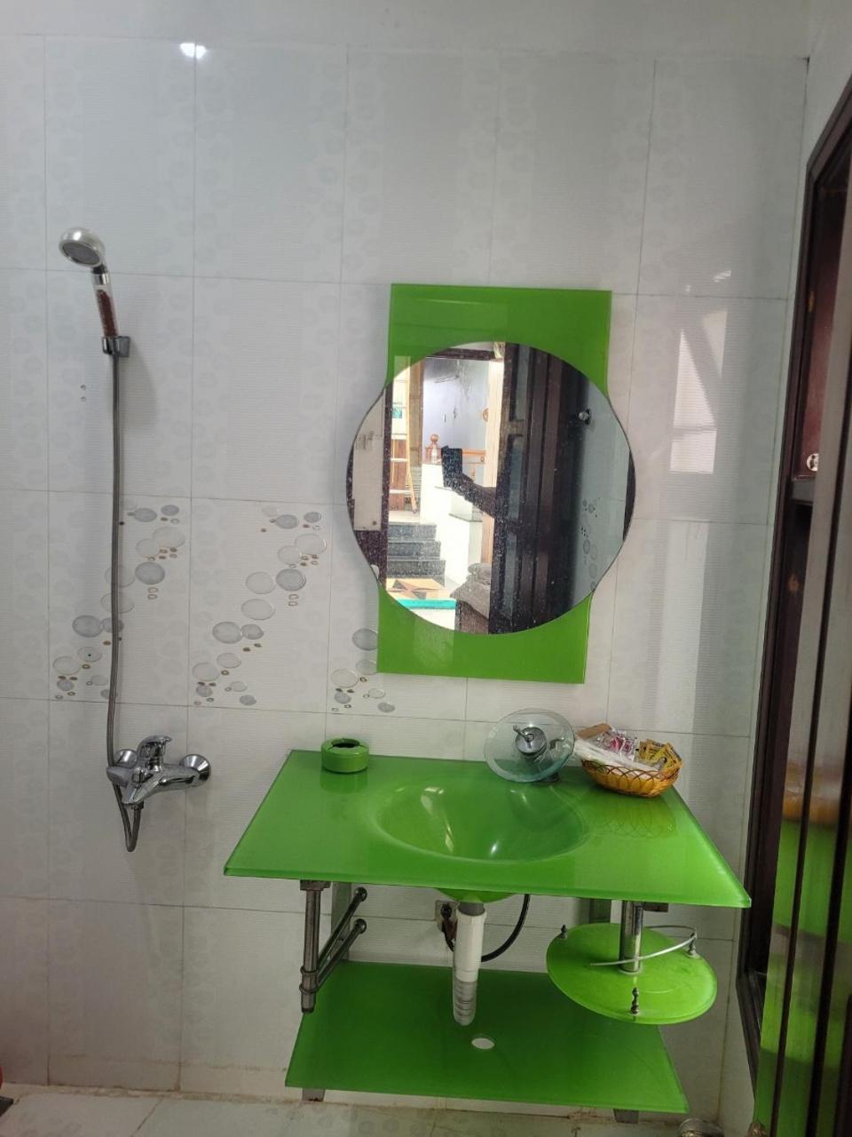 Hostel Ngoc Lien Tuy Hoa Bagian luar foto